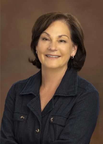 Ellen Powers, portrait