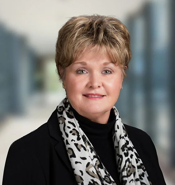 Karen McIntyre, portrait