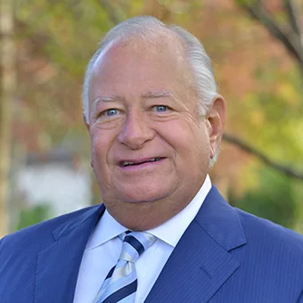 Guy Sexton, portrait