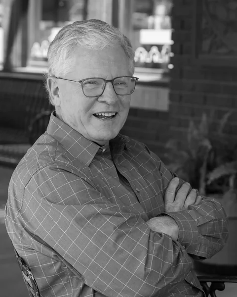 Larry Freie, portrait