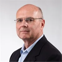 Michael Hull, portrait