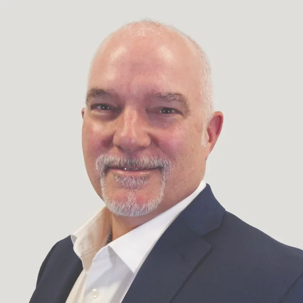Barry Arnold, portrait