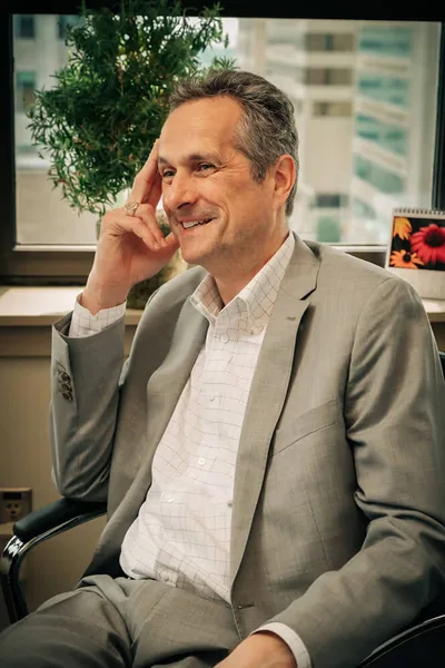 James Lee, portrait