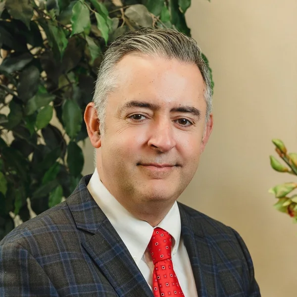 Mark Rapoza, portrait