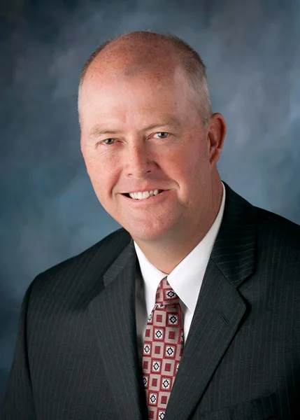 Mark Tholl, portrait