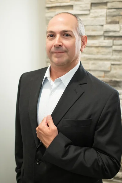 Douglas Bostich, portrait