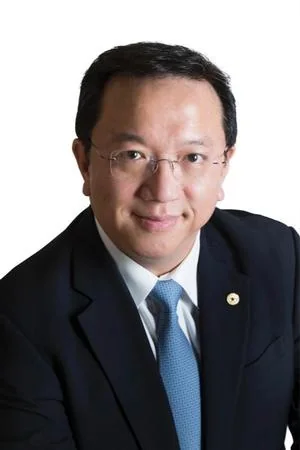 Ting Chen, portrait