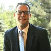 Brian Bischoff, portrait