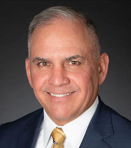 James Agostini, portrait