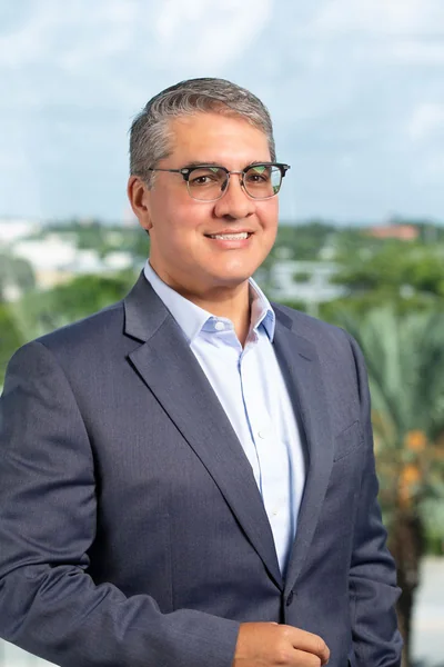 Ivan Hernandez, portrait