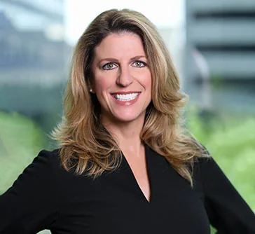 Heather Lindsey, portrait