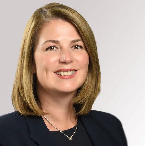 Kristen Breault, portrait