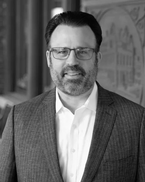 Clark Bellin, portrait