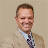 Bradley Denn, portrait