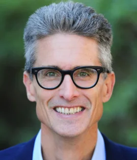 Gage Houser, portrait