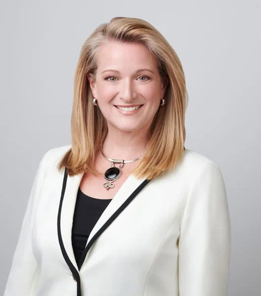 Jennifer Myers, portrait