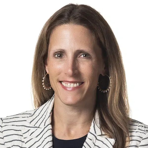 Samantha Davidson, portrait