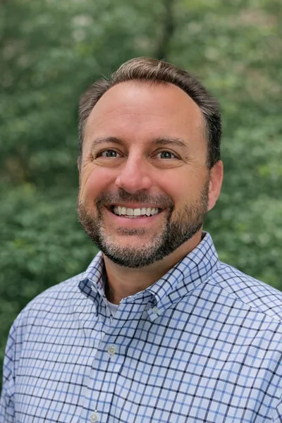 Darren Munn, portrait