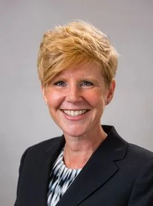 Erin Maynard, portrait