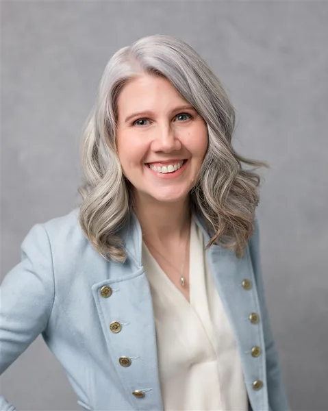 Valerie Williams, portrait