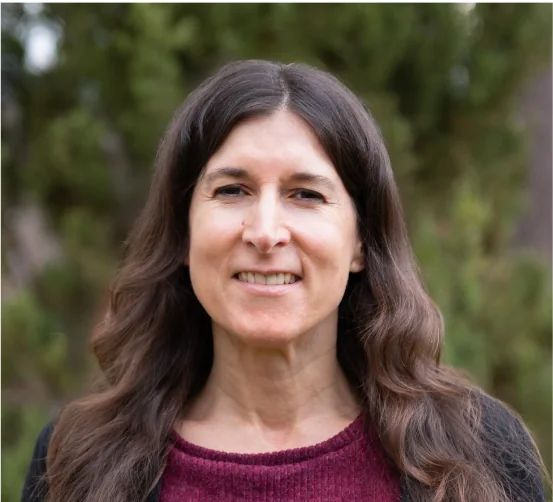 Michelle Contois, portrait