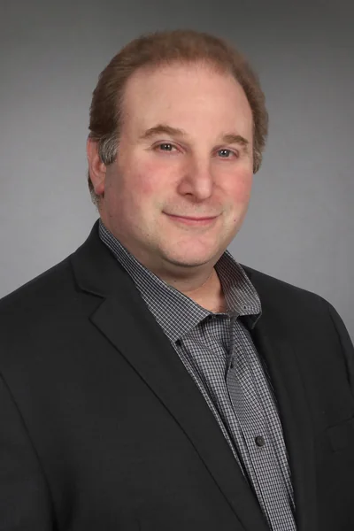 Howard Milove, portrait