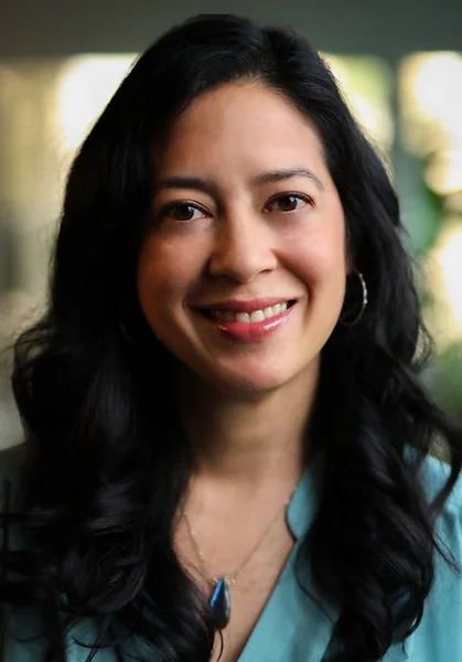 Josephti Cruz, portrait