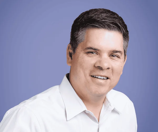 Ryan Donahue, portrait