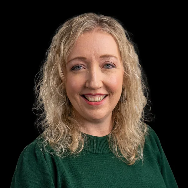 Nicole Alexander, portrait