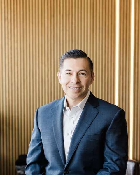 Nicholas Munoz, portrait