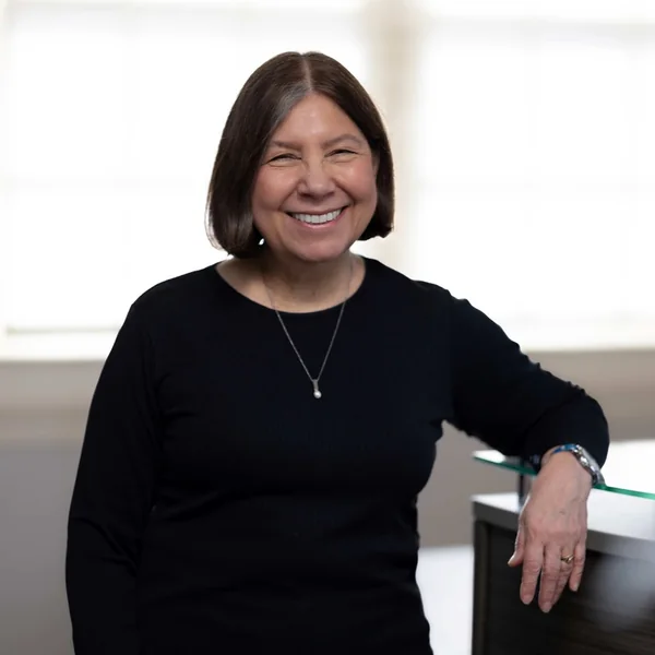 Bette Lynn Paez, portrait