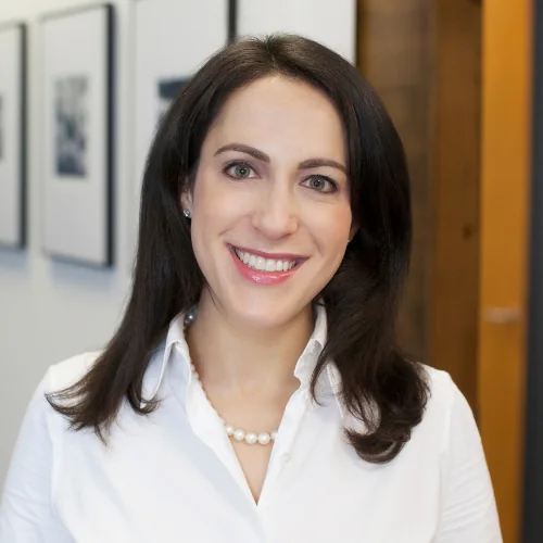 Rachael Mangoubi, portrait