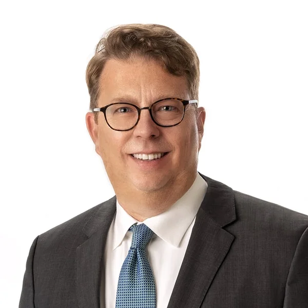 Gary Gragg, portrait