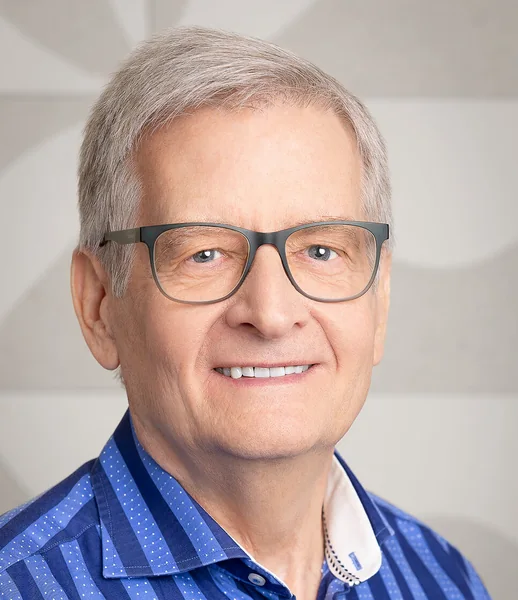 Mark Kuhn, portrait