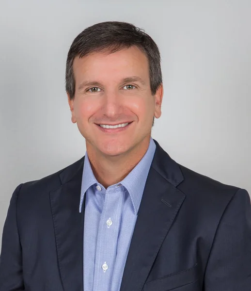 Mark Cawyer, portrait