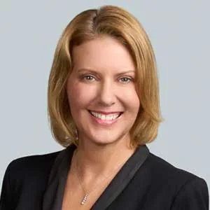 Lisa Roberts, portrait