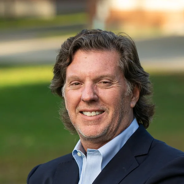Craig Grover, portrait