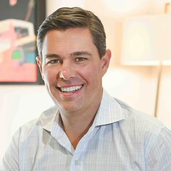 Brett Shaver, portrait