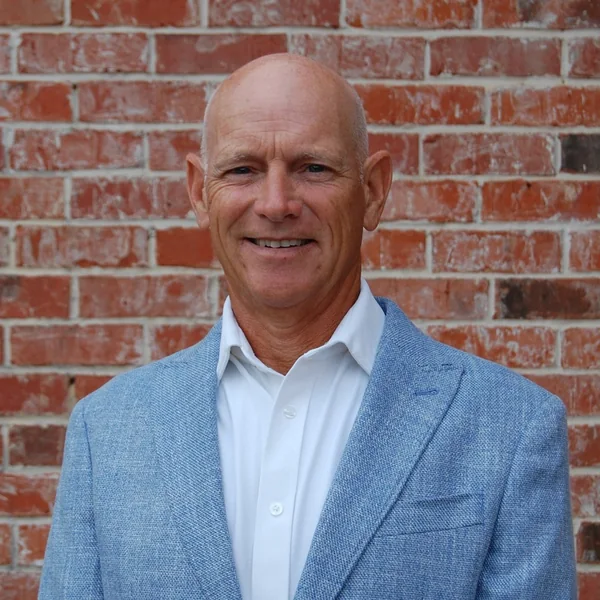 Joel Hays, portrait