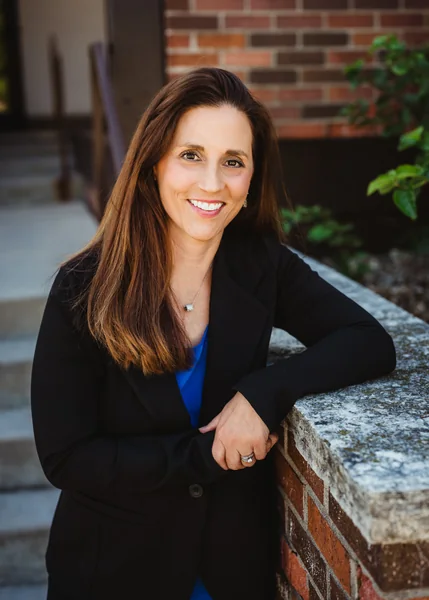 Kathryn Wallace, portrait