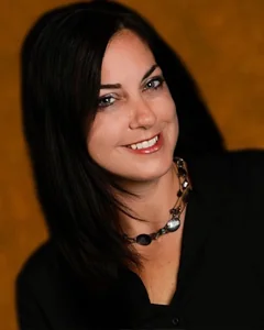 Jenee Peters, portrait