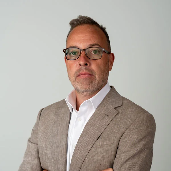Gordon Haave, portrait