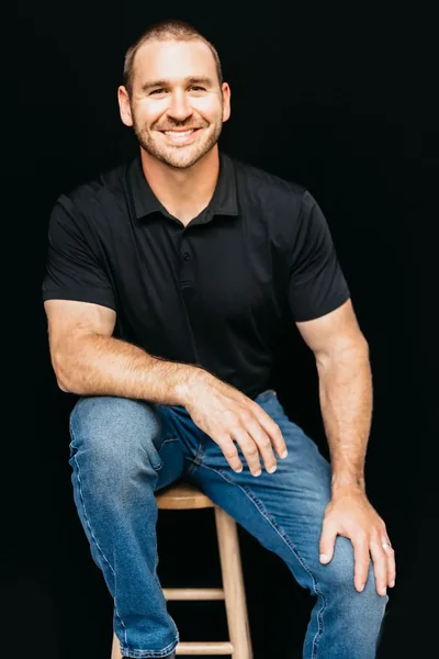 Jason Good, portrait