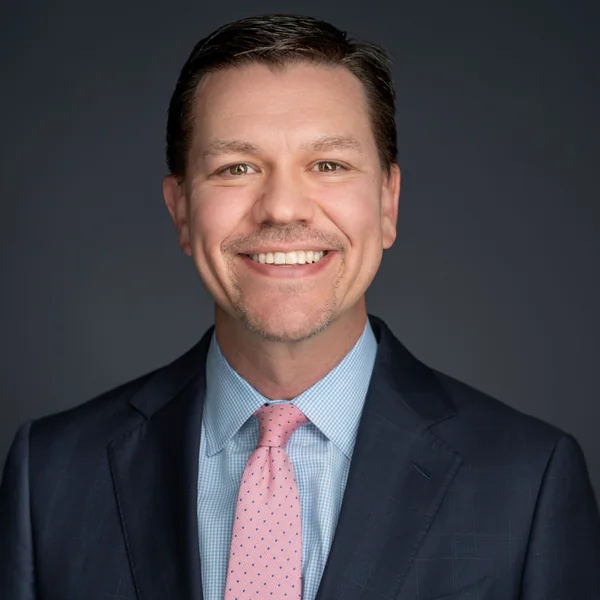 Steven Kavanaugh, portrait