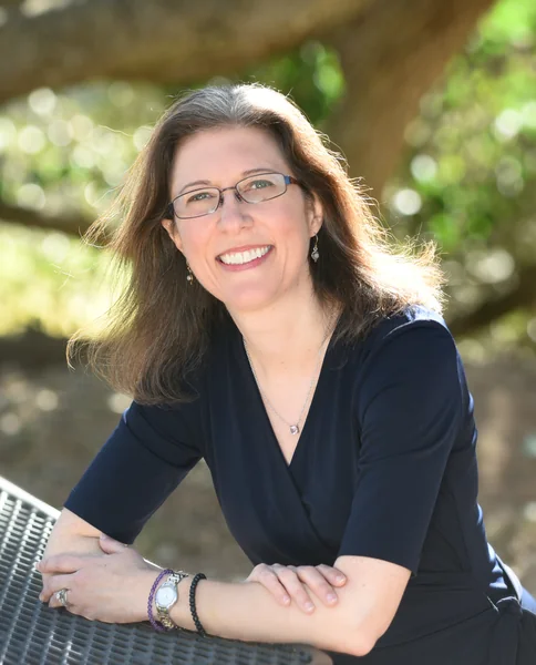 Laura Redfern, portrait