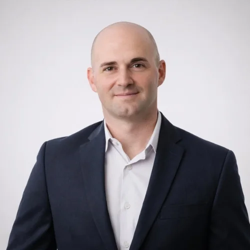 Stephen Rischall, portrait