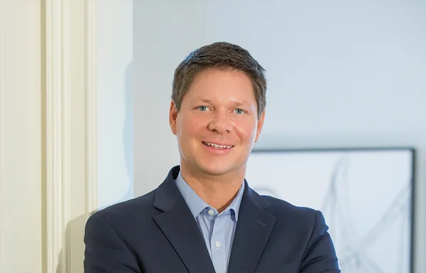 Andrew Buzan, portrait