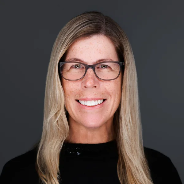 Rebecca Beckett, portrait