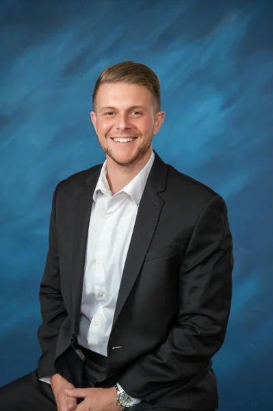 Derek Varner, portrait