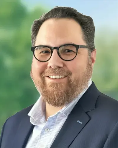 Paul Hurley, portrait